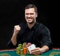 The Rise of the Poker Pro: Understanding the World of Pro Poker Players and Rankings